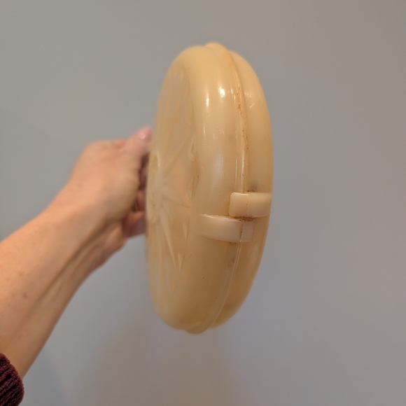 Vintage Cream Hanging Storage Container - Picture 5 of 7